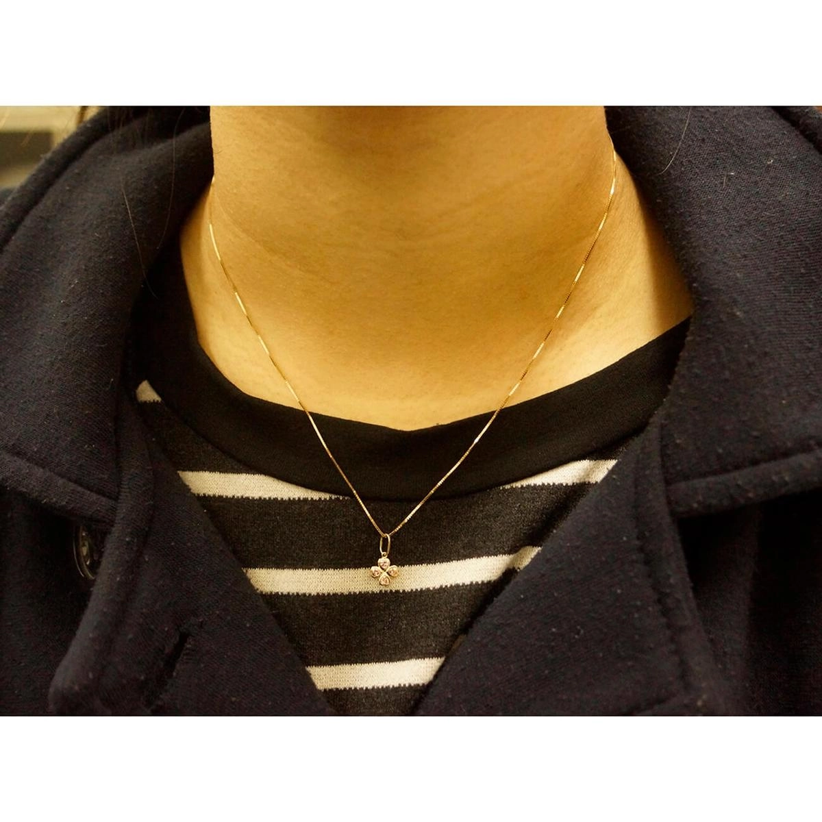 987929_pingente-ouro-18k-trevo-c-zirconia-rosa-030-gramas-19