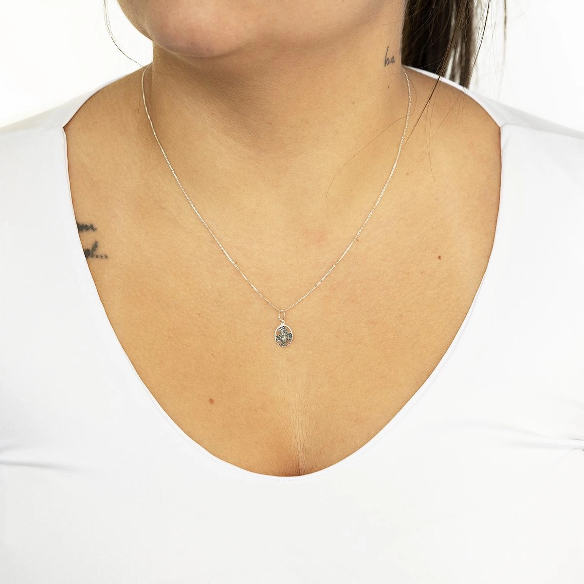 Pingente Prata 925 Medalha Nossa Senhora Desatadora de Nós 1cm Pingente Prata 925 Medalha Nossa Senhora Desatadora de Nós 1cm