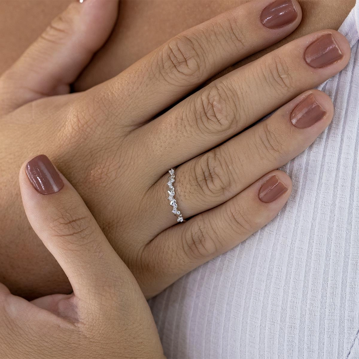 Anel Ouro Branco 18k Corações C/Zircônias