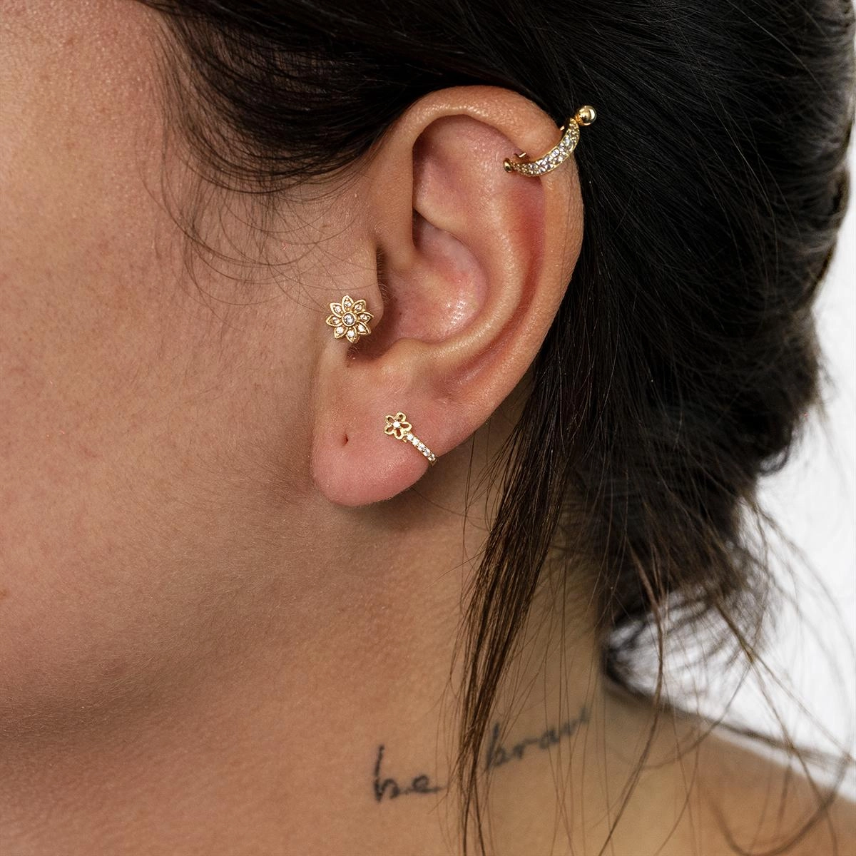 Brinco Ouro 18k Flor 9mm C/Zircônias