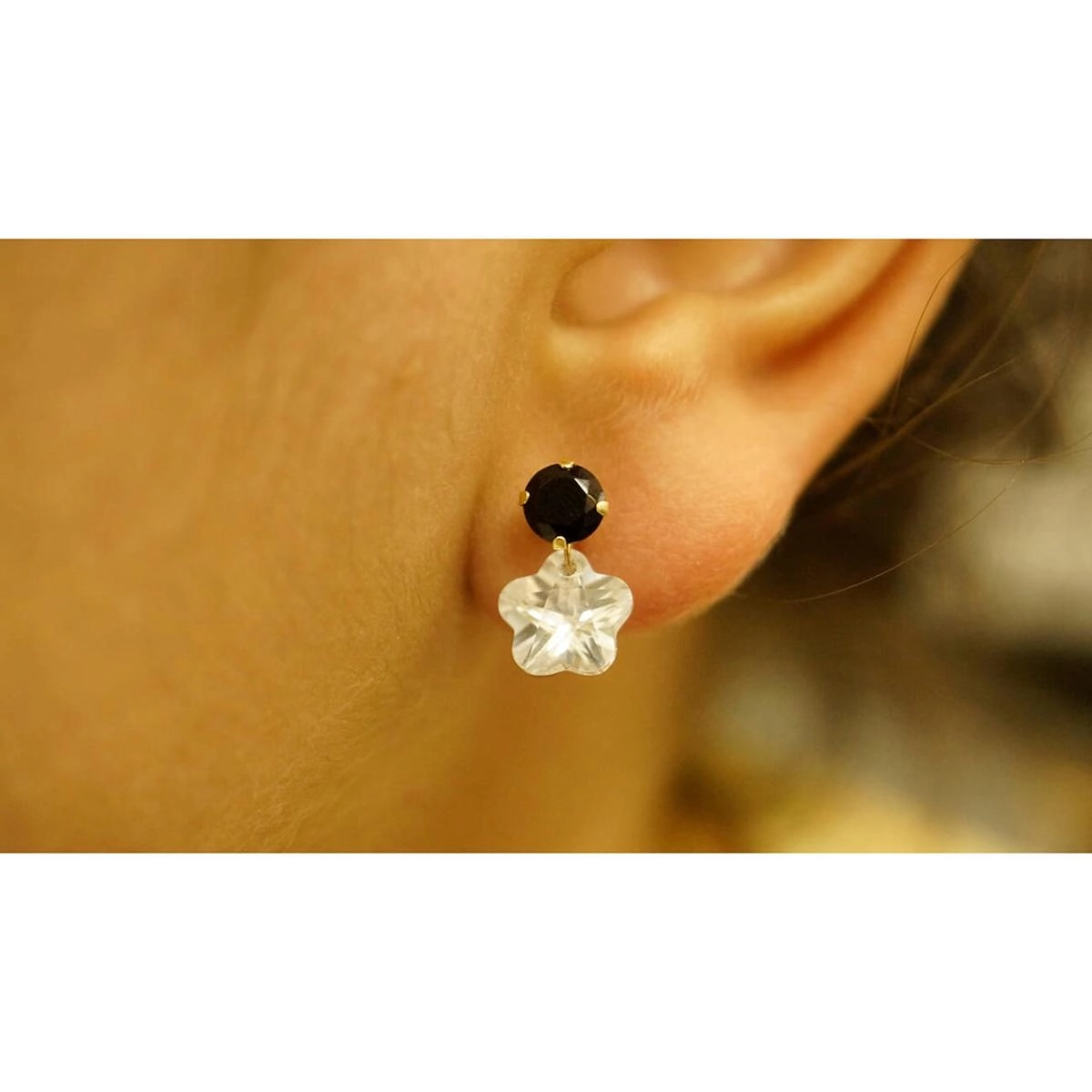 Brinco Ouro 18k Zirconia 5mm C/ Flor Pendurada 7mm 1.65 gramas