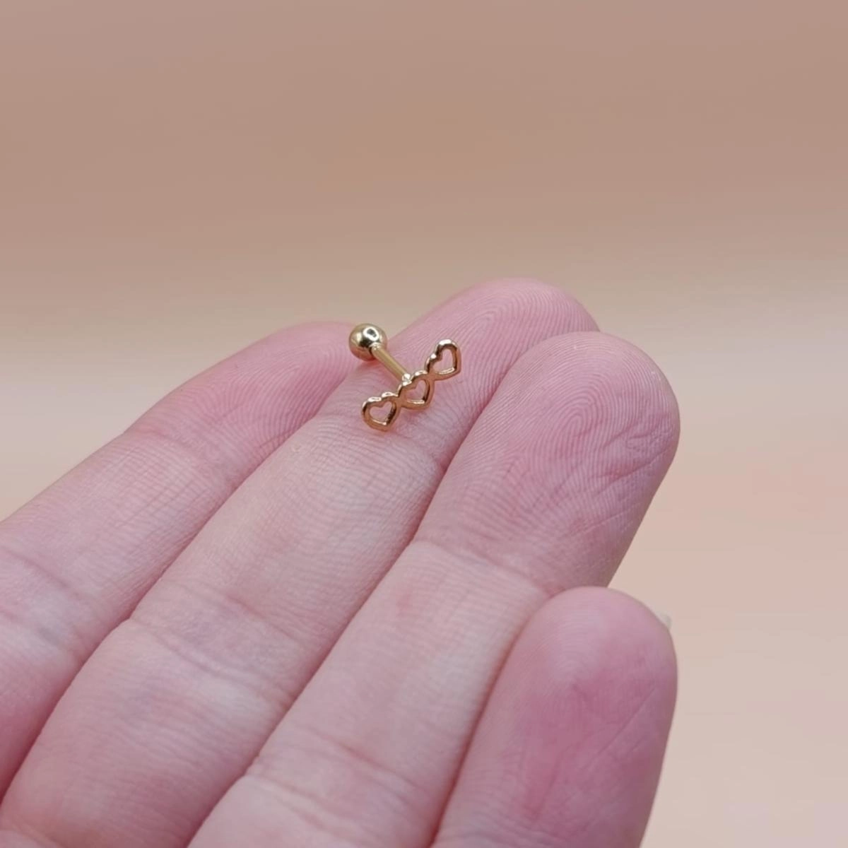 Piercing Orelha Ouro 18k Triplo Coração 9.70mm