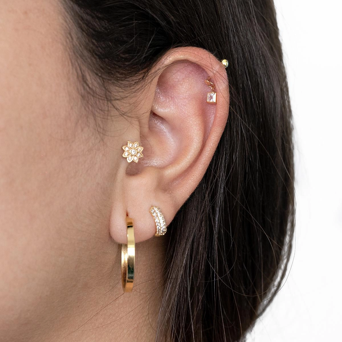 Piercing Ouro 18k Quadrado Pendurada Tragus Rosca