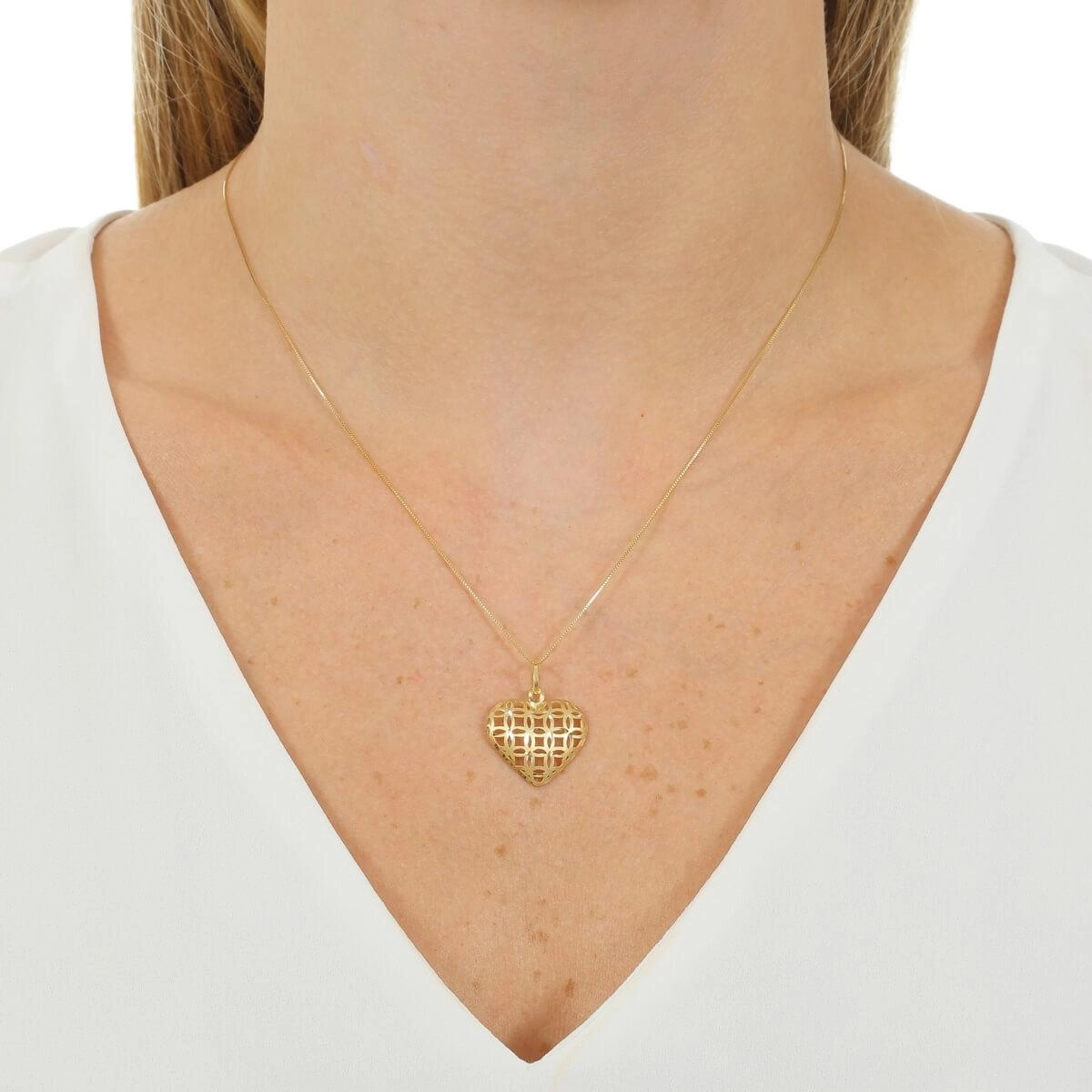 Pingente Ouro 18k Coração Vazado Trabalhado 1.90cm