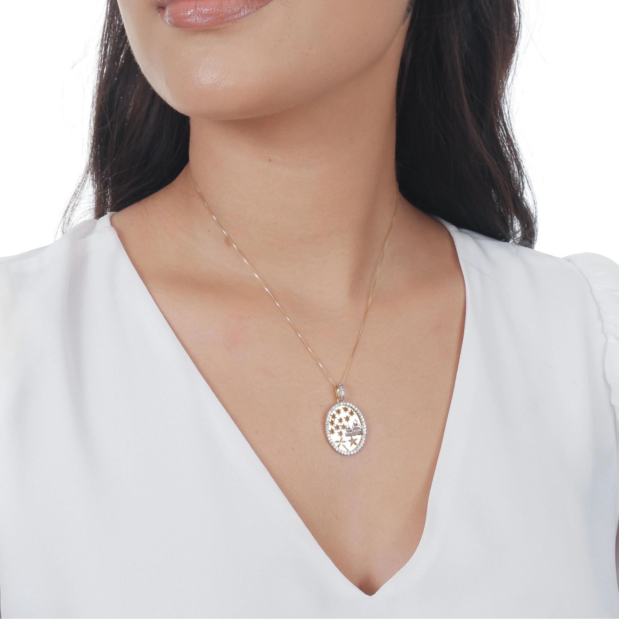 Pingente Ouro 18k Escrava 2.50cm C/Zircônias