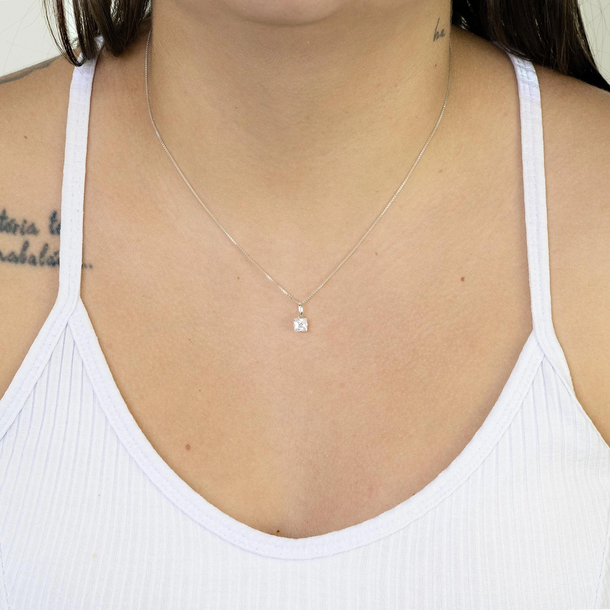 Pingente Prata 925 Ponto de Luz Quadrado 5mm