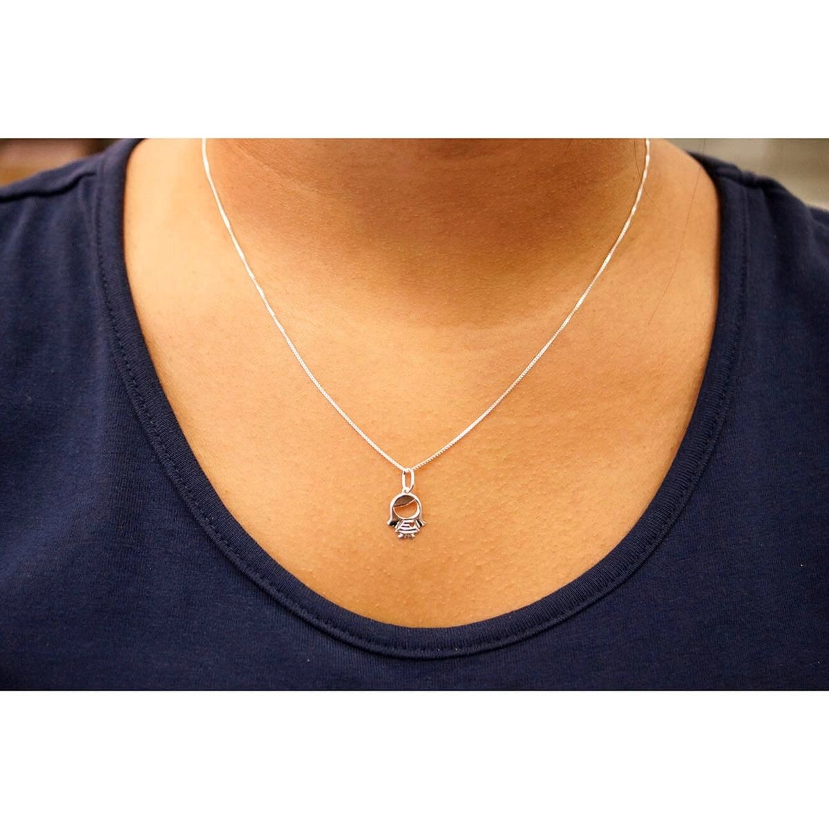 Pingente Prata Menina 13mm Prata 925